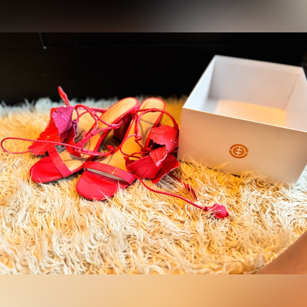 Cecelia New York : HIBISCUS. Color Coral. Elegant Pink Floral Women's Heels - Picture 6 of 10